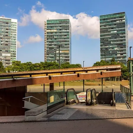Lodging Fira Duplex - Barcelona Apartment L'Hospitalet de Llobregat
